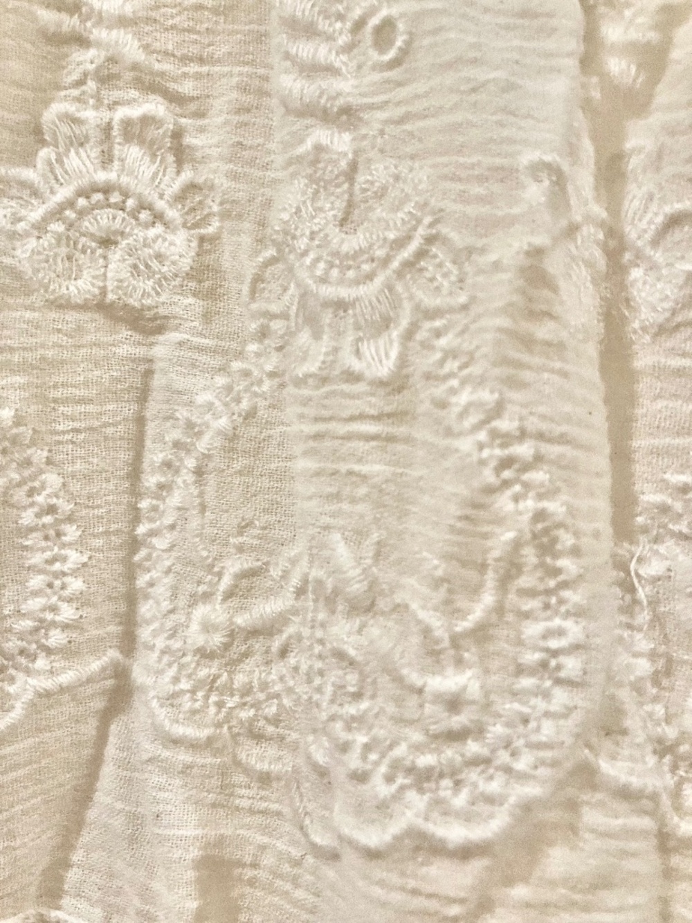 Lucky Brand Embroidered White Cotton Sleeveless Blouse - Picture 8 of 9